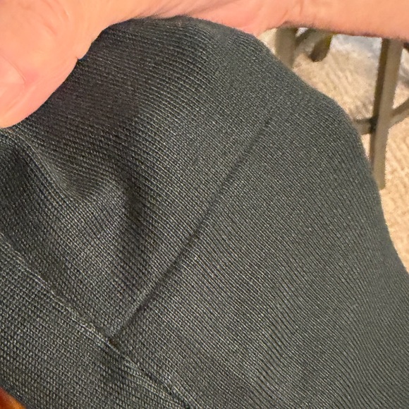 Calvin Klein Green Sweater with Gold Button Accents, NEW - Picture 3 of 4